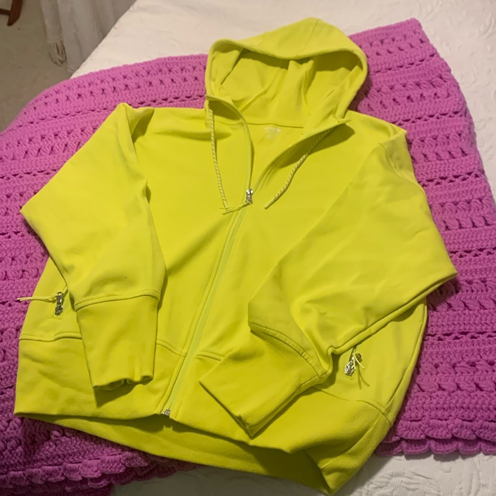 Old navy active